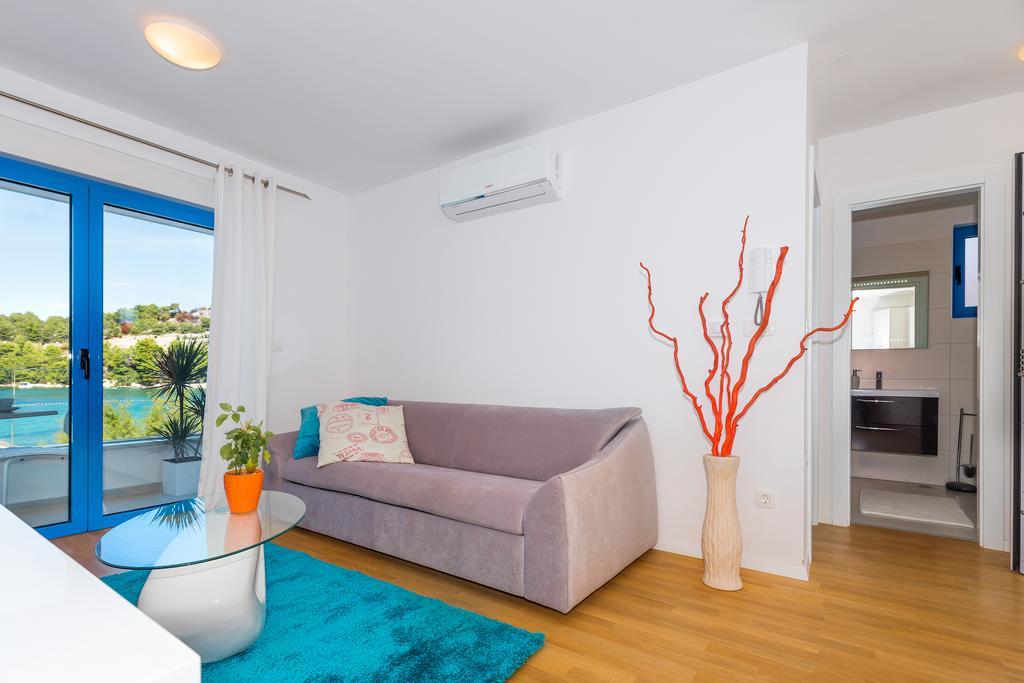 Apartments & Rooms Shark 扎博里克 外观 照片
