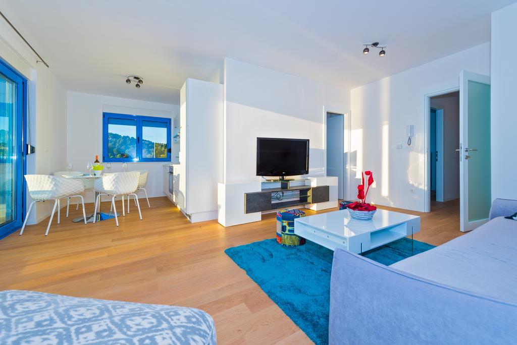 Apartments & Rooms Shark 扎博里克 外观 照片