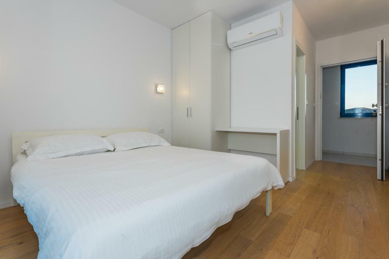 Apartments & Rooms Shark 扎博里克 外观 照片